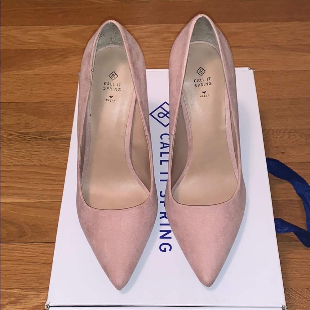 BLUSH POINTY TOE HEEL